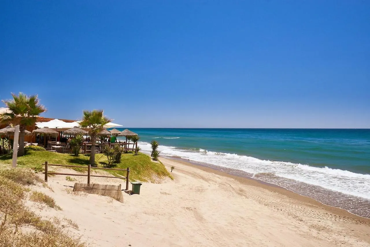 Oleholidays 515 Romana Playa Junto A La Playa Marbella 0*,